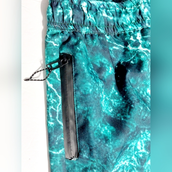 Teal FNCTN Wrinkle Resistant Quick Dry Shorts Boys LG‎ 14 - Picture 3 of 5